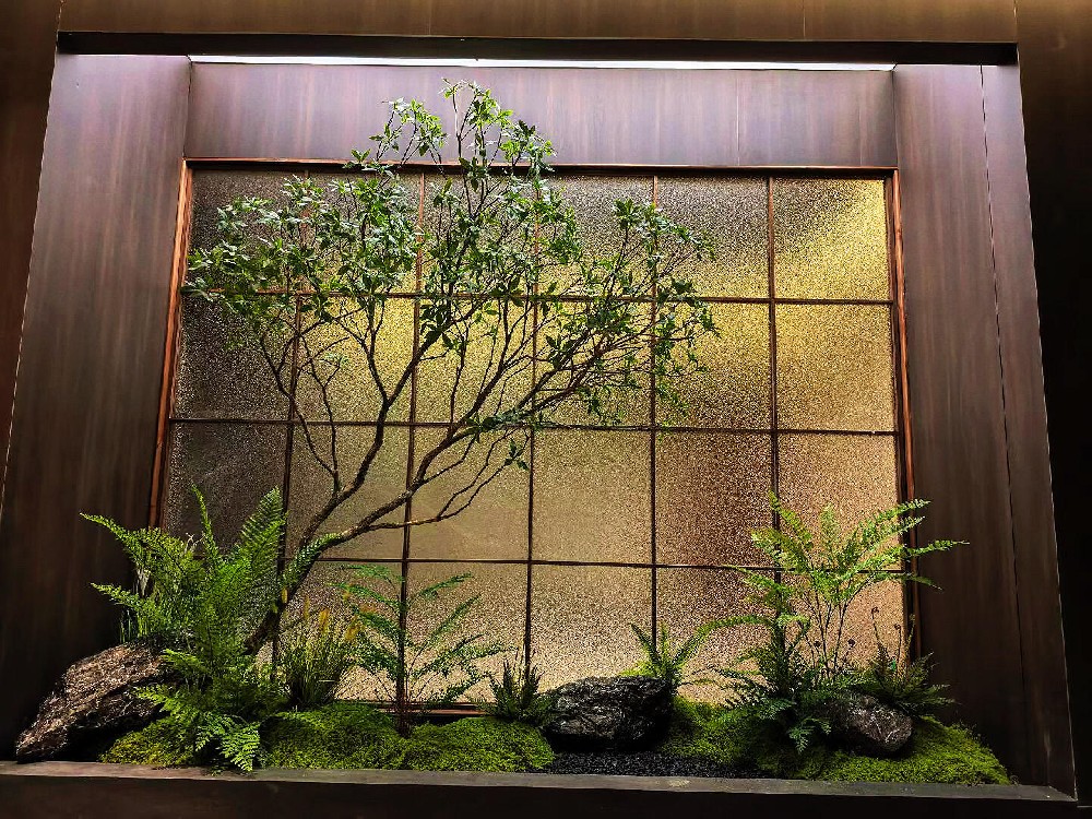 仿真植物四大材质优劣对比及场景选型指南｜专业江浙沪仿真造景服务商推荐苏州三棵树园艺有限公司