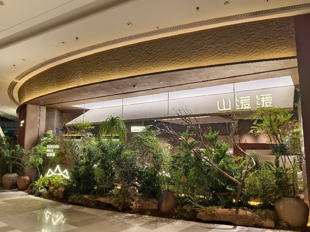 苏州三棵树园艺｜无锡餐饮店仿真植物软装造景行业全解析