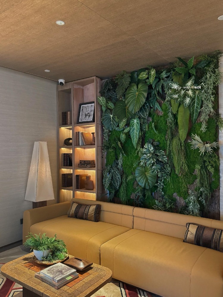 月子会所软装升级指南：仿真植物造景，打造安心治愈的休养空间