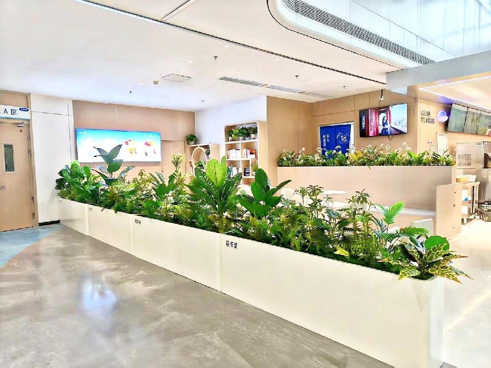 商场餐饮门店外摆仿真植物造景｜风格选型、落地要点与全域软装施工服务